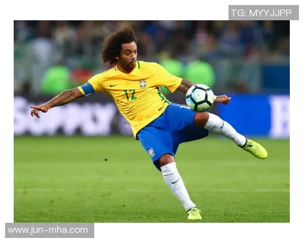 足球明星身材大揭秘精彩视频合集展现运动员完美体型与训练秘诀 足球明星身材大揭秘精彩视频合集展现运动员完美体型与训练秘诀