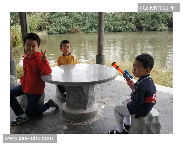 偶遇足球明星的奇妙瞬间与难忘回忆分享